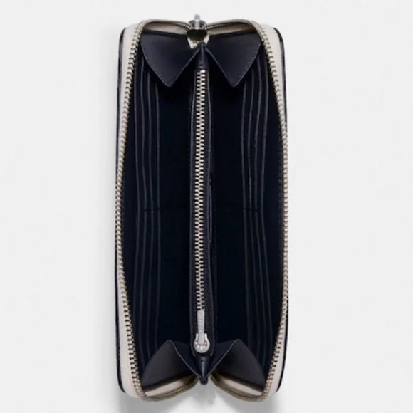 NWT COACH X Disney Accordion Zip Wallet With Cinderella Flying Birds Print - Picture 4 of 14